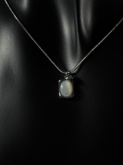 Perle Blanche